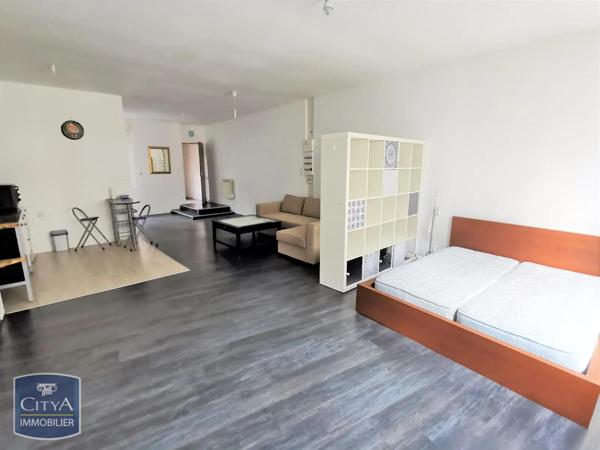 Appartement à louer 1 pièce 52.6m² Laon (02000)