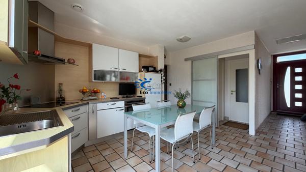 EXCLUSIVITE LA ROCHELLE LALEU MAISON PLAIN PIED 4 CHAMBRES PISCINE GARAGE ET ATELIER  La rochelle