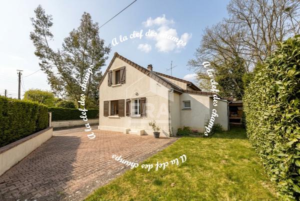 Maison Dourdan 7 pièce(s) 127 m2