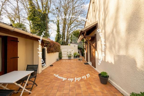 Maison Dourdan 7 pièce(s) 127 m2