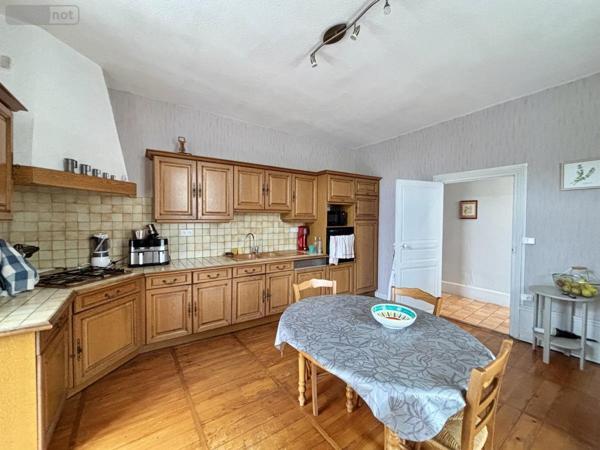 Maison à vendre à Pommard en Côte-d'Or (21630), ref : 71057-16