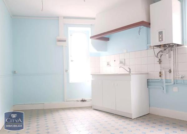 Appartement à louer 2 pièces 41m² Blois (41000)