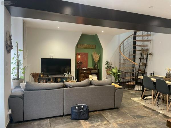 Achat - Maison Bais 53160 6 pièces 136 m 2 2878 m 2