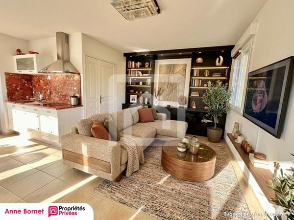Appartement en toit-terrasse avec 48 m2 d'extérieur, double garage, cave