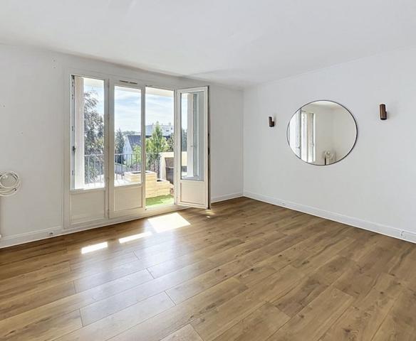 Appartement à vendre 208 500 € Les Clayes-sous-Bois 3 p 61 m² DPE E