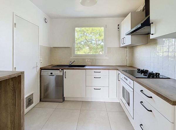 Appartement à vendre 208 500 € Les Clayes-sous-Bois 3 p 61 m² DPE E
