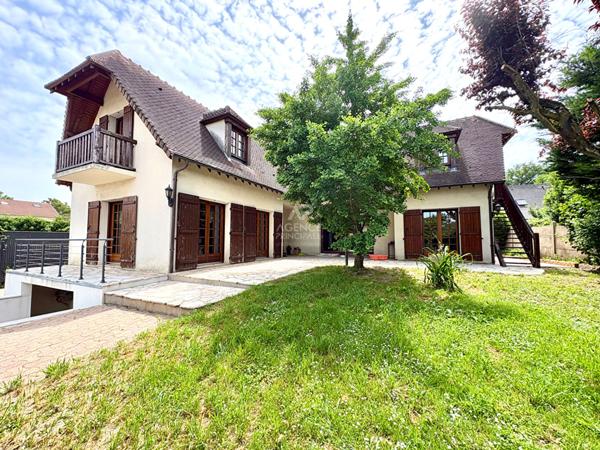 Maison Conflans Sainte Honorine 11 pièce(s) 230 m2 €649 000 ** - Référence 7883