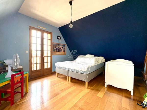 Maison Conflans Sainte Honorine 11 pièce(s) 230 m2 €649 000 ** - Référence 7883