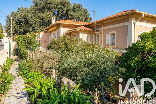 Maison à vendre 6 pièces 160 m² Antibes