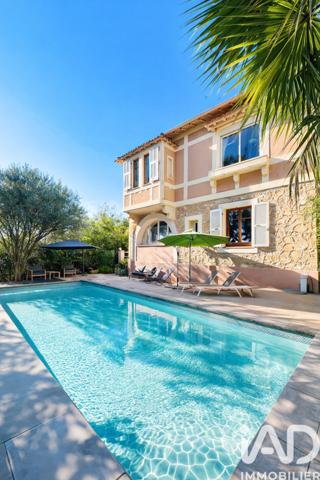 Maison à vendre 6 pièces 160 m² Antibes