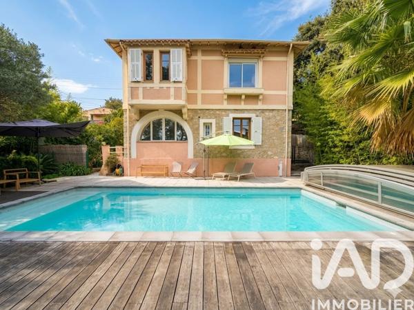 Maison à vendre 6 pièces 160 m² Antibes