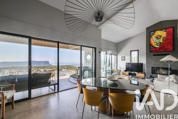 Maison à vendre 8 pièces 280 m² Carnoux-en-Provence