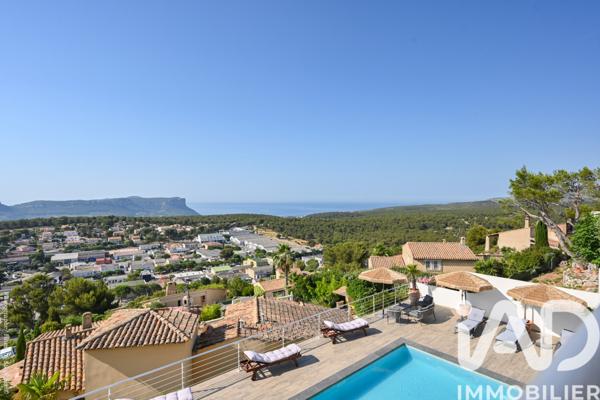 Maison à vendre 8 pièces 280 m² Carnoux-en-Provence