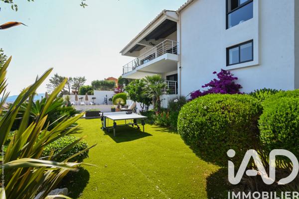 Maison à vendre 8 pièces 280 m² Carnoux-en-Provence