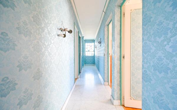 Maison à vendre    7 pièces • 290 m2 Romainville