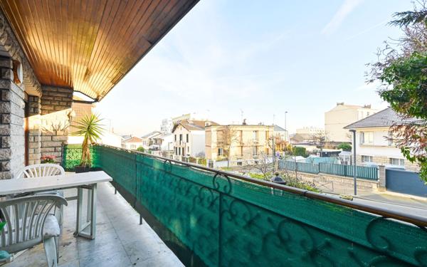 Maison à vendre    7 pièces • 290 m2 Romainville