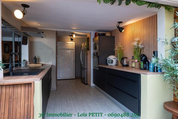 Vente / Maison contemporaine à Baie-Mahault (97122)