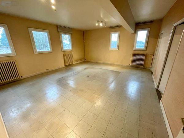Local professionnel à vendre à Rethel dans les Ardennes (08300), ref : 08018-FMCO-2222