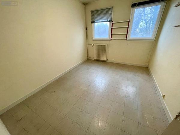 Local professionnel à vendre à Rethel dans les Ardennes (08300), ref : 08018-FMCO-2222