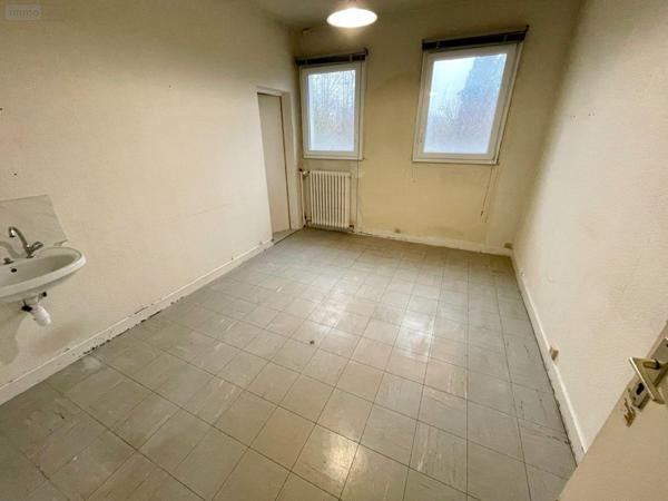 Local professionnel à vendre à Rethel dans les Ardennes (08300), ref : 08018-FMCO-2222