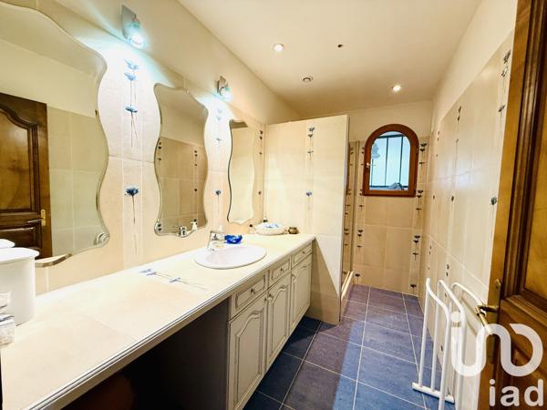 Maison à vendre 4 pièces 97 m² Tauriac-de-Naucelle