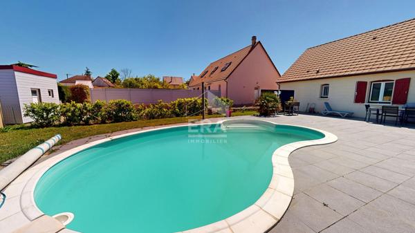 Maison familiale 138 m² avec piscine - La Chapelle-Saint-Ursin