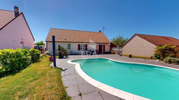 Maison familiale 138 m² avec piscine - La Chapelle-Saint-Ursin