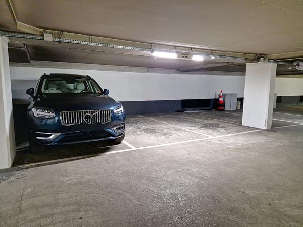 Achat parking / box Paris 02 - 12 m² - 45 000 €