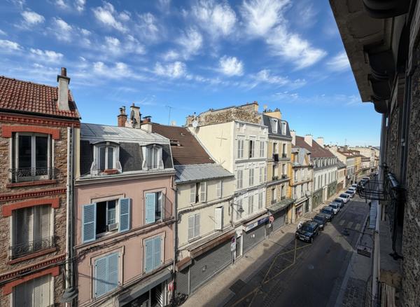 Vente
                Appartement36,66 m² - 2 Pièces -
                    VILLENEUVE SAINT GEORGES (94190)