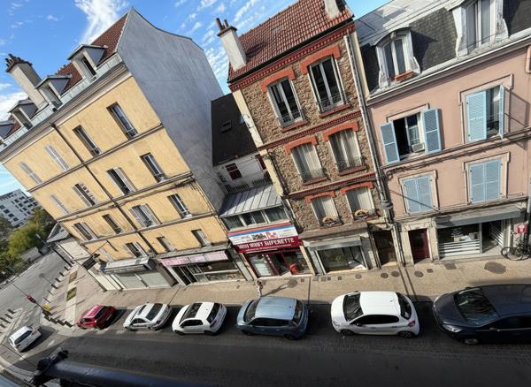 Vente
                Appartement36,66 m² - 2 Pièces -
                    VILLENEUVE SAINT GEORGES (94190)