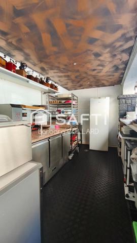 ? À saisir – Fonds de commerce de restauration au cœur de Saint-Raphaël - charme et authenticité du lieu?