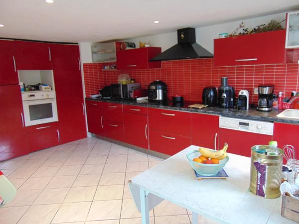 DEUX HABITATIONS DANS LA MÊME MAISON