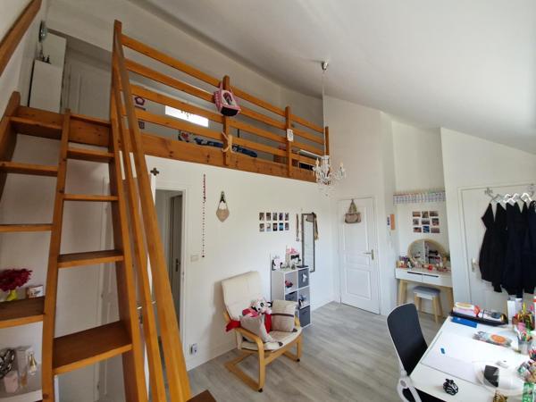 Maison à vendre  8 pièces - 226,80 m2 EVREUX - 27