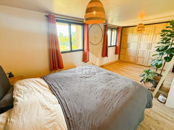 VITROLLES - Maison T4 95 m2 sur 409 m² de terrain avec garage