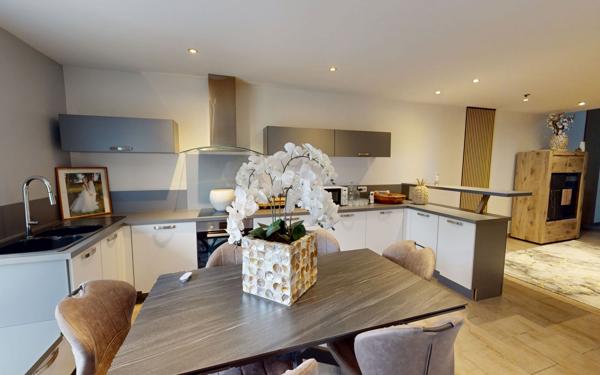 Maison à vendre    3 pièces • 121,65 m2 Hombourg-Budange