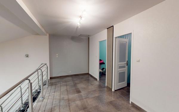 Maison à vendre    3 pièces • 121,65 m2 Hombourg-Budange