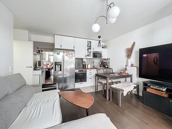 Appartement Suresnes 2 pièce(s) 42.2 m2