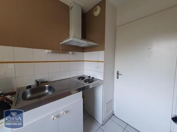 Appartement à louer 2 pièces 47.52m² Tarbes (65000)