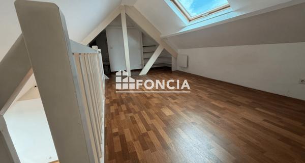 Location Appartement 3 pièces 75.84 m² - Juziers 78820