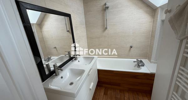 Location Appartement 3 pièces 75.84 m² - Juziers 78820