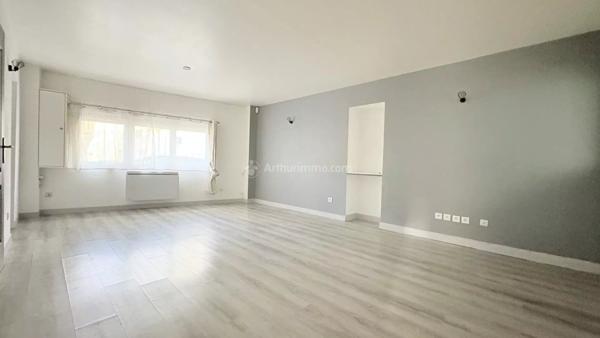 Vente Appartement 2 pièces 45 m2 à Fontenay-Trésigny