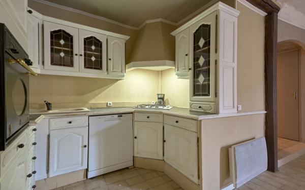 Maison à vendre    5 pièces • 140 m2 Manosque