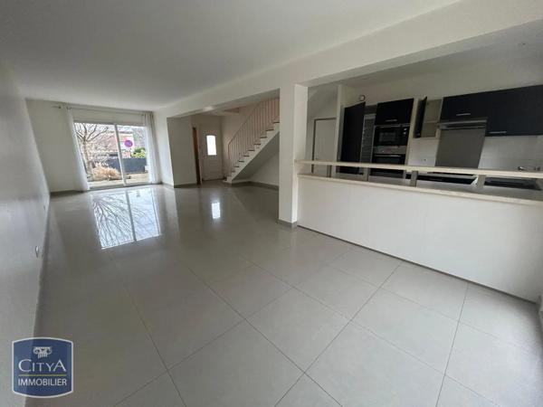 Maison à louer 5 pièces 114.2m²