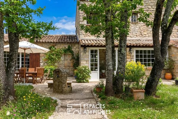 Bastide Provençale au coeur d’un domaine préservé d’1,8 hectares