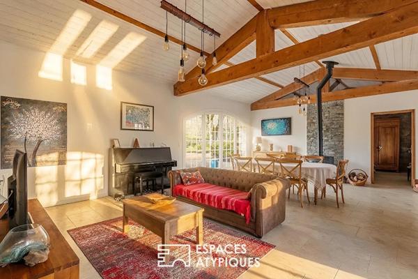 Bastide Provençale au coeur d’un domaine préservé d’1,8 hectares