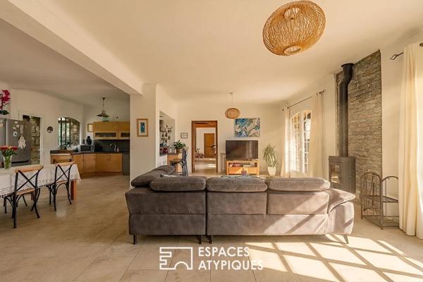 Bastide Provençale au coeur d’un domaine préservé d’1,8 hectares