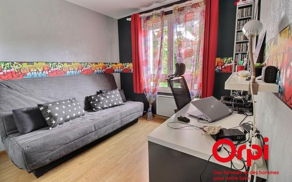 Maison à vendre    4 pièces • 90 m2 Montigny-le-Bretonneux