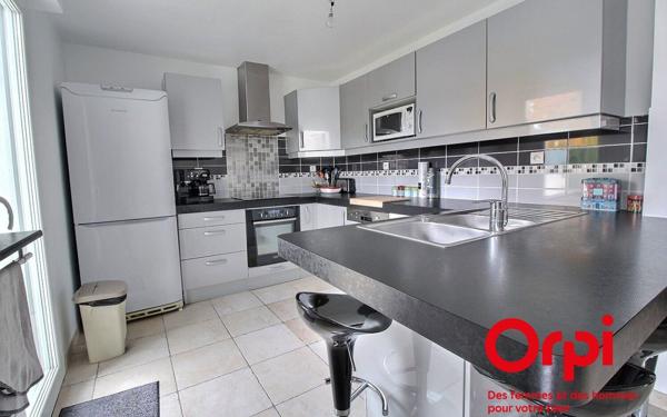 Maison à vendre    4 pièces • 90 m2 Montigny-le-Bretonneux