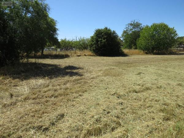 Terrain à Batir à vendre à Blanzy-la-Salonnaise dans les Ardennes (08190), ref : 021/1437