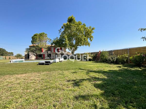 Maison de charme à vendre à L'Isle-sur-la-Sorgue 4 pièces grand terrain 499 000 euros !